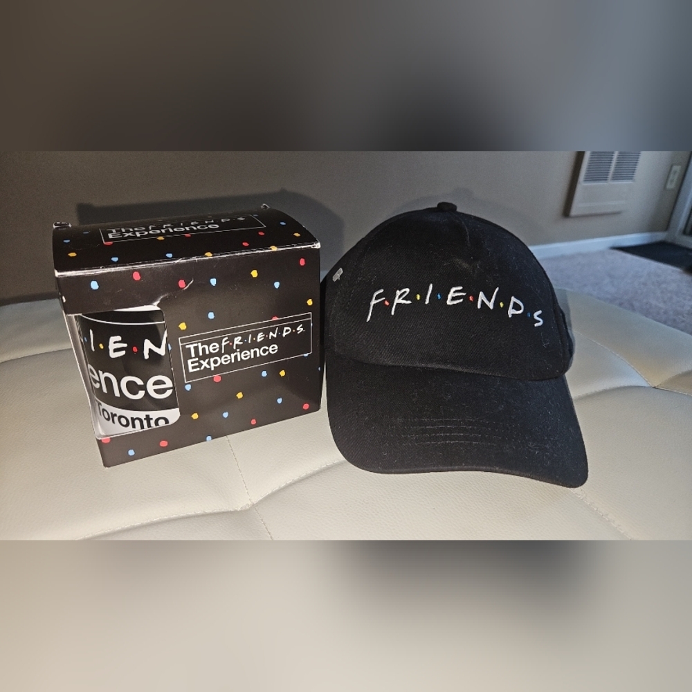 The Friends Experience Toronto Mug With Dad Cap By Warner Bros
